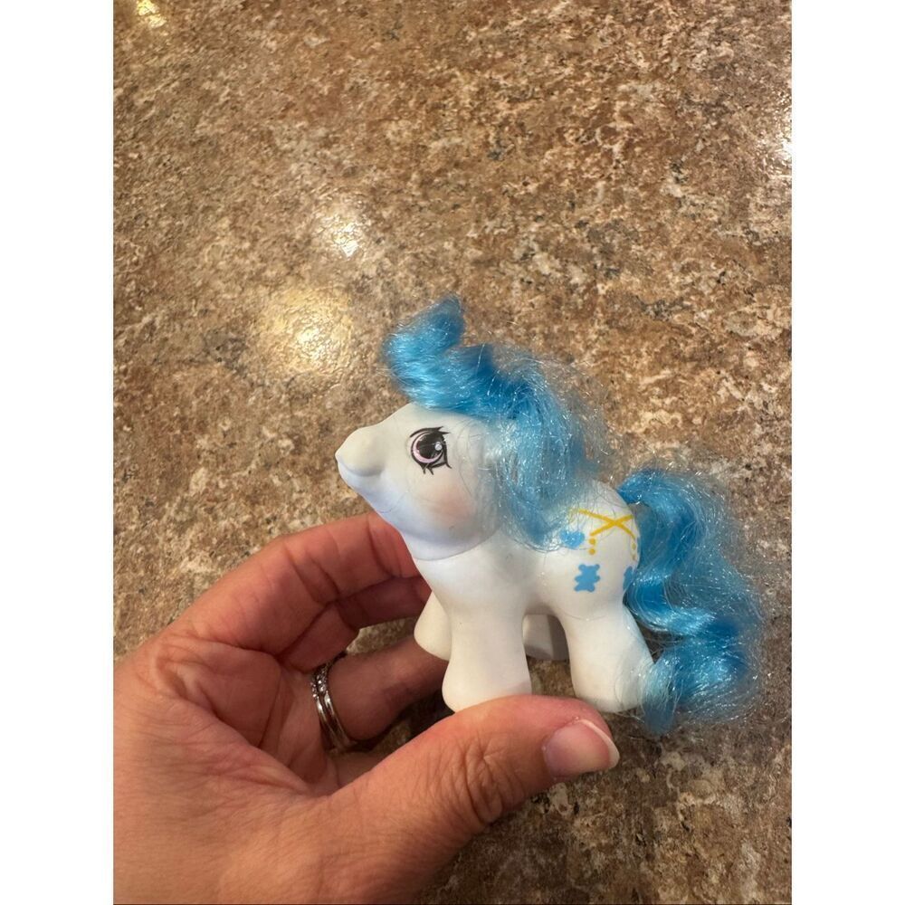 Vintage 1987 Hasbro My Little Pony G1 Baby Dangles Blue Hair White Pony